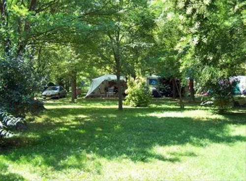 camping-universal-rochegude-awgff