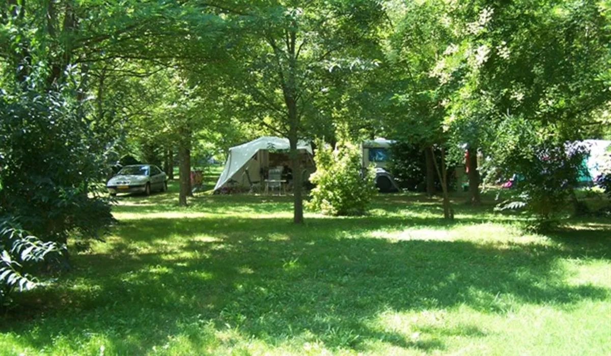 camping-universal-rochegude-dwzvo