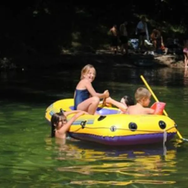 camping-universal-rochegude-ejhvl