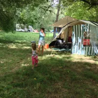 camping-universal-rochegude-ju1yh