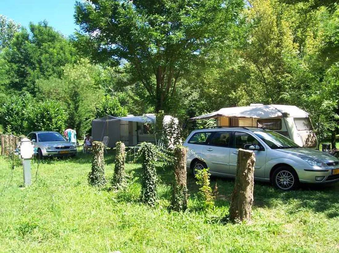 camping-universal-rochegude-stlqa