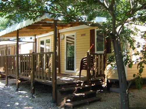 camping-universal-rochegude-ud1ya