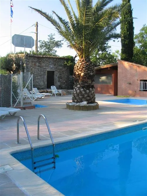 camping-universal-rochegude-vo2zf