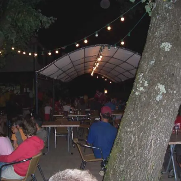 camping-universal-rochegude-zcekp