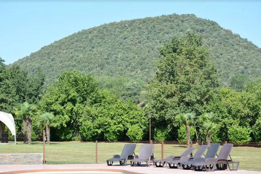 camping-lava-ecologic-santa-pau-4s0h7