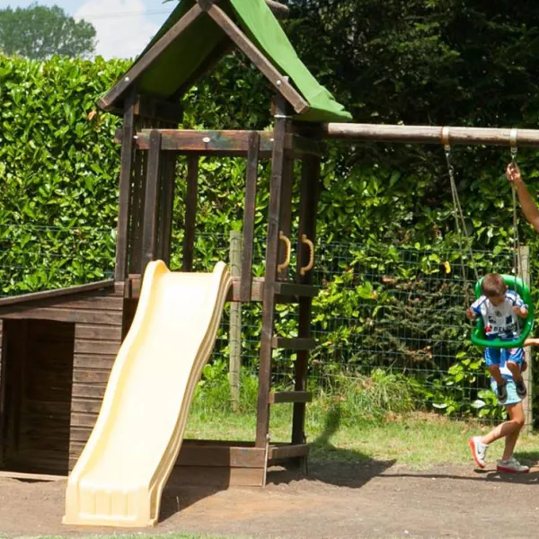 camping-lava-ecologic-santa-pau-ybfwo