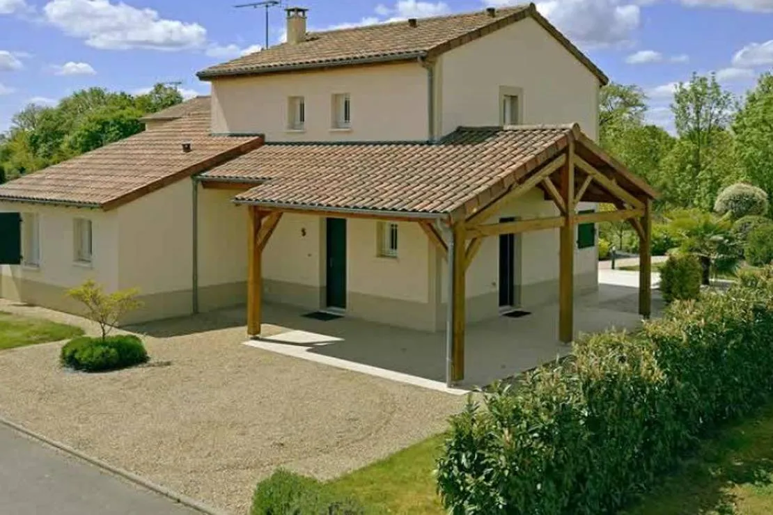 residence-laveneau-vasles-9x2fg