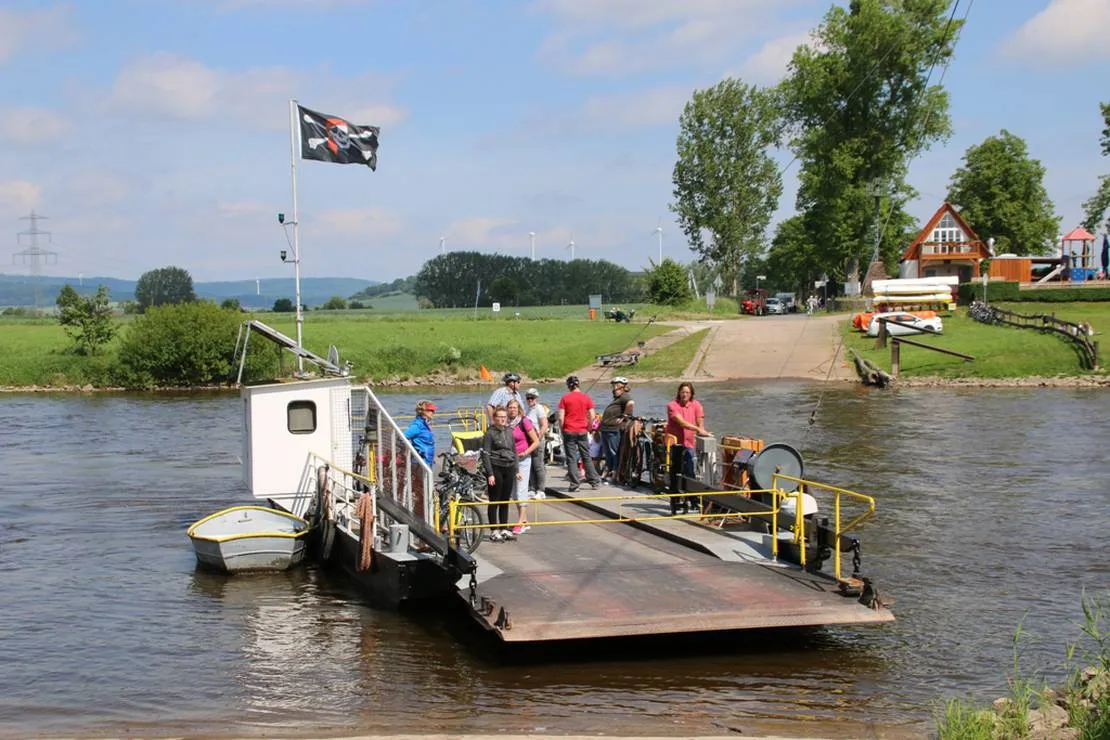 campingplatz-grohnder-fahrhaus-emmerthal-grohnde-57xgm