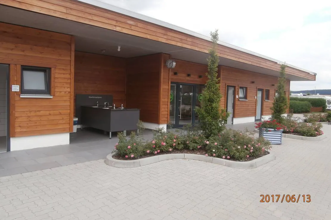 campingplatz-grohnder-fahrhaus-emmerthal-grohnde-zbkcy