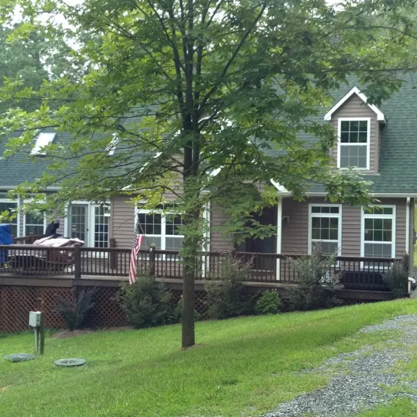 shenandoah-river-outfitters-camp-outback-luray-buw1m