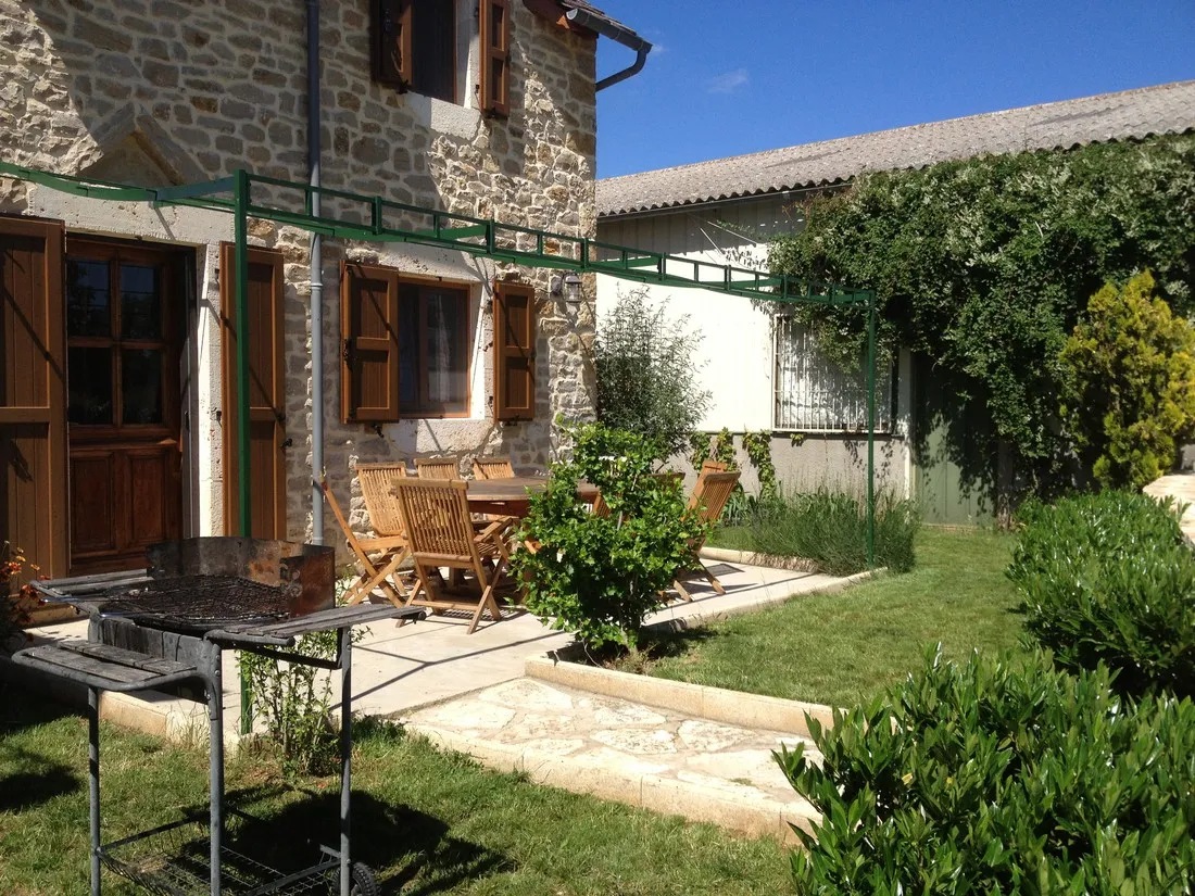 le-soulio-la-malene-dzl3u