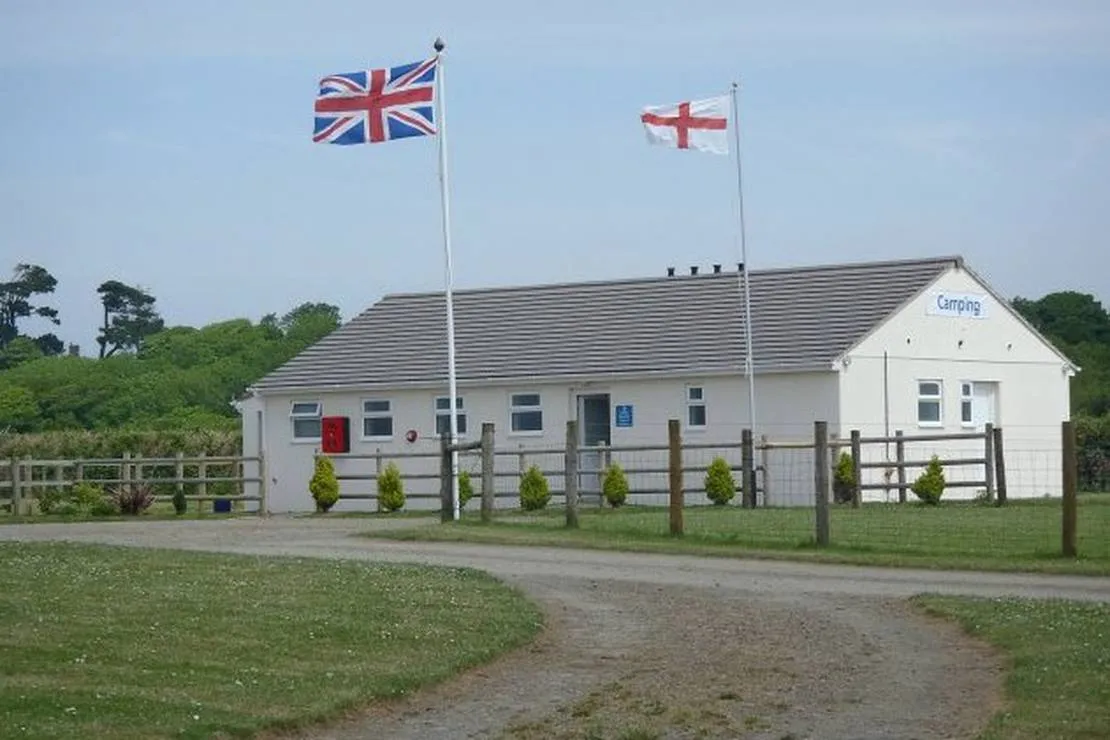 pentire-haven-holiday-park-bude-4ekmb