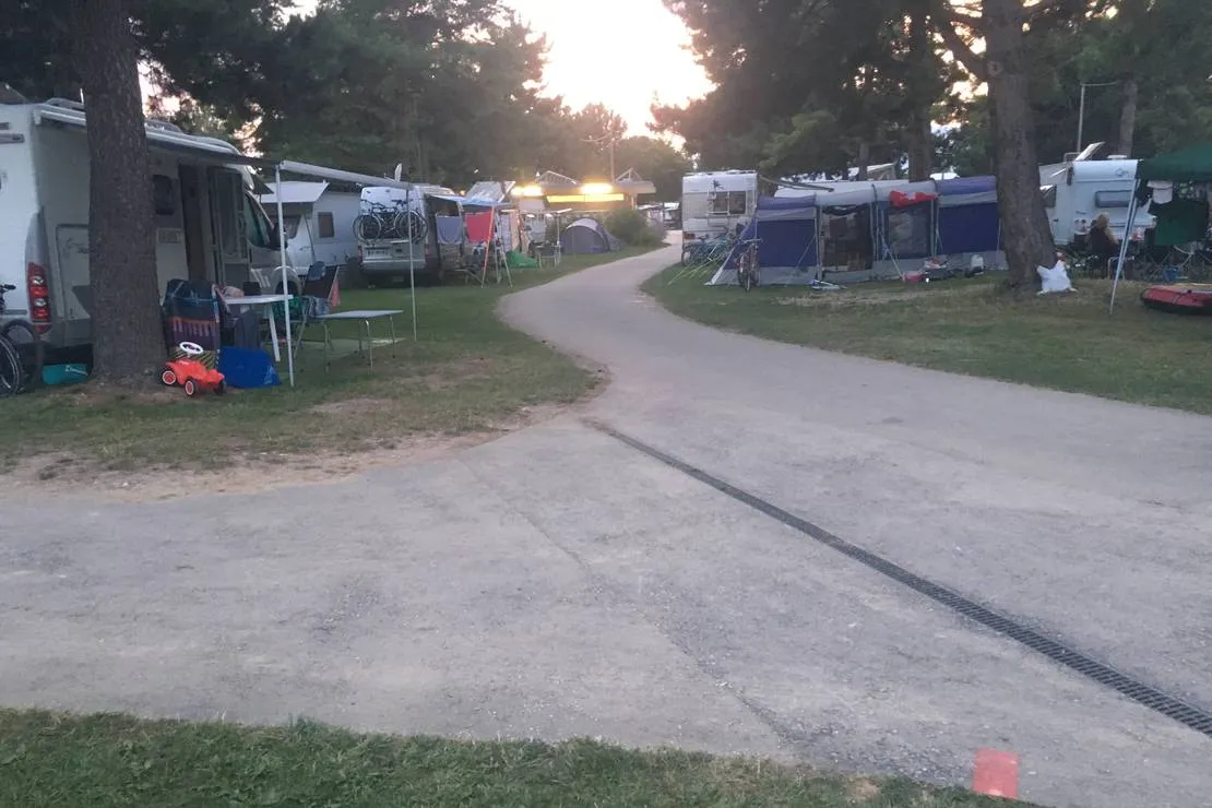 camping-yverdon-plage-yverdon-les-bains-1cfe4