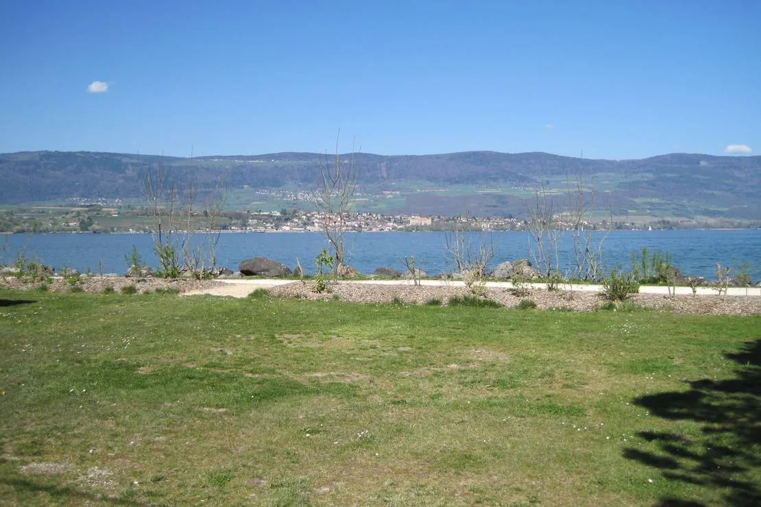 camping-yverdon-plage-yverdon-les-bains-ztfwo