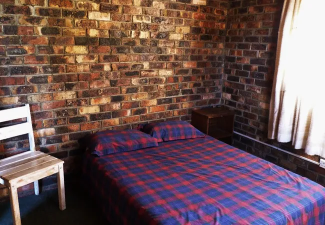 woody-cape-backpackers-and-nature-lodge-no-325-alexandria-r25jw