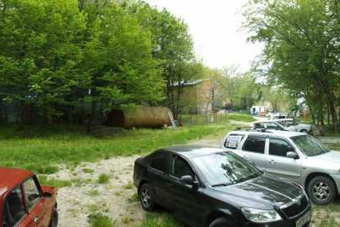 camping-na-pervom-russia-divn9