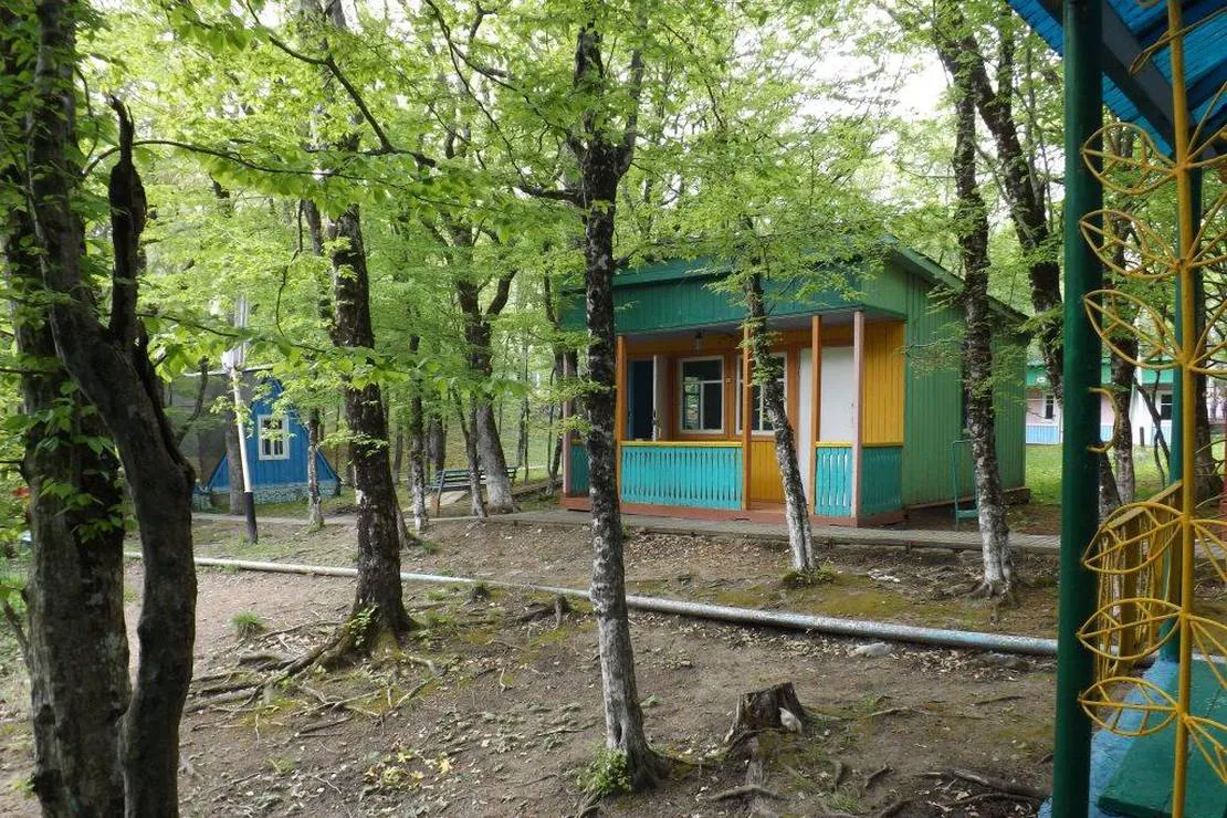 camping-na-pervom-russia-pua8u