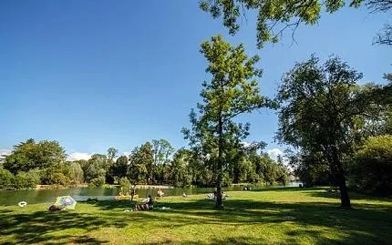 camping-des-pcheurs-jura-qhywz