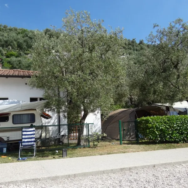 camping-baldo-brenzone-yebgr