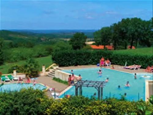 camping-le-daguet-saint-laurent-la-vallee-8grts