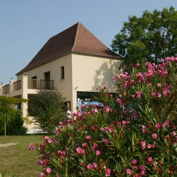 camping-le-daguet-saint-laurent-la-vallee-ckja5