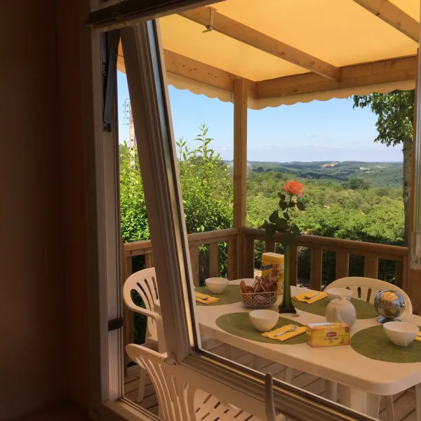 camping-le-daguet-saint-laurent-la-vallee-r3wna