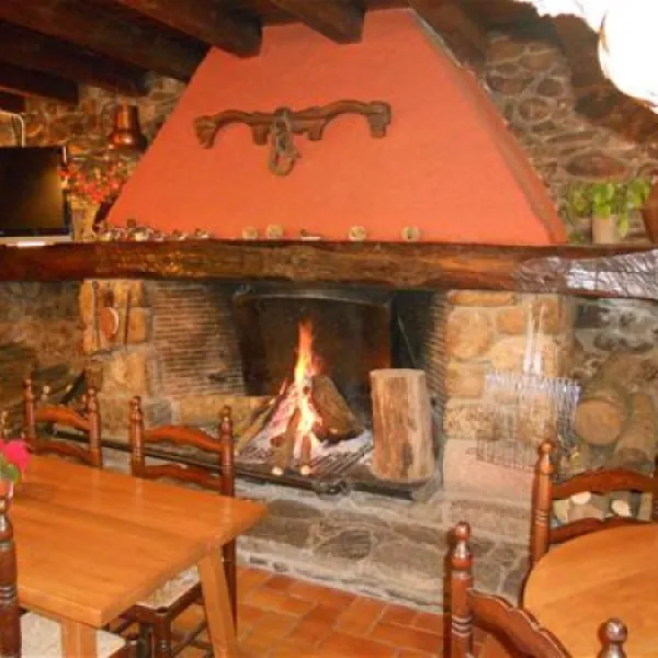 camping-els-roures-sant-pau-de-segries-pyl7t