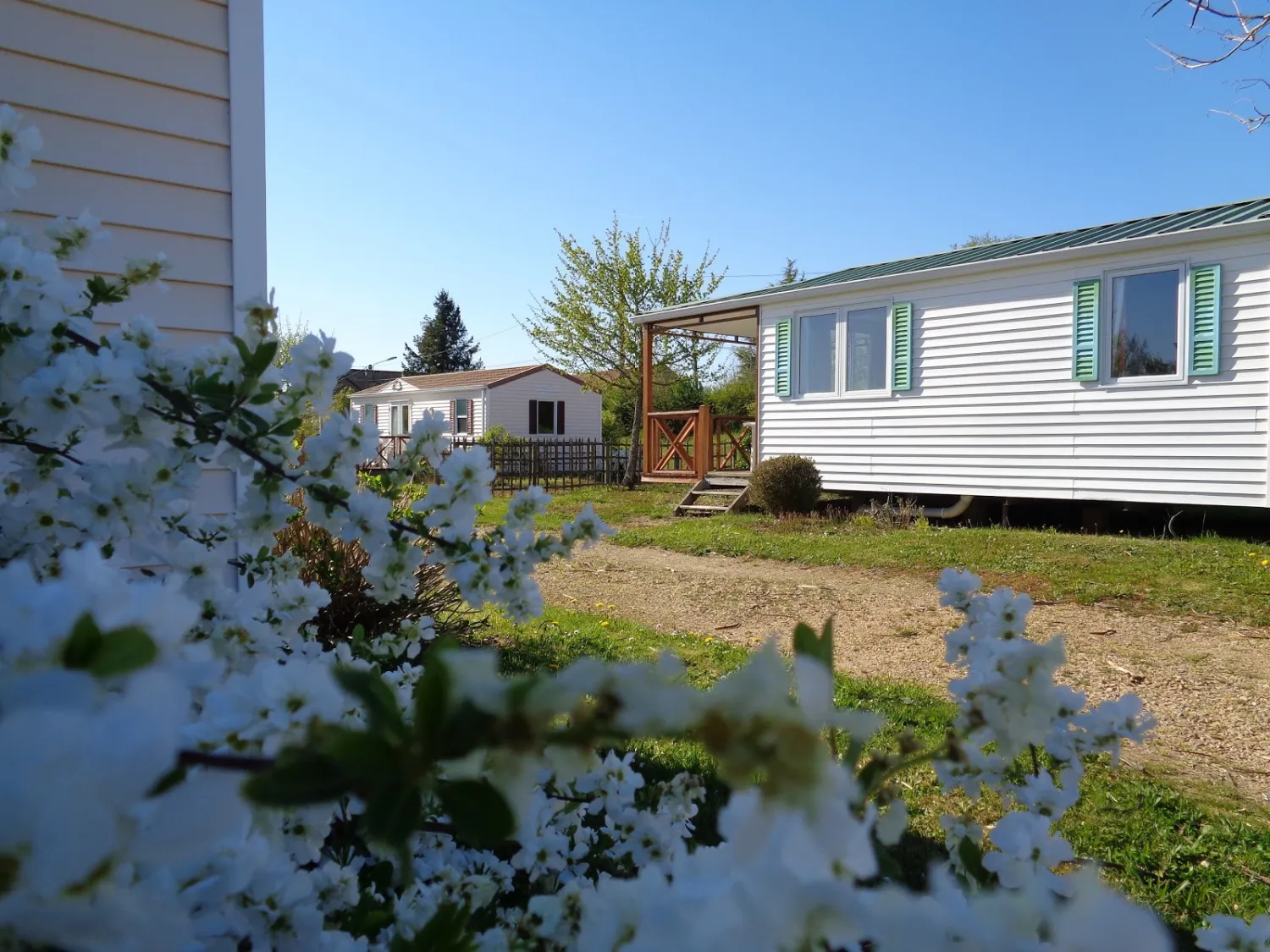 camping-municipal-du-lac-chateauneuf-la-foret-bvqdf