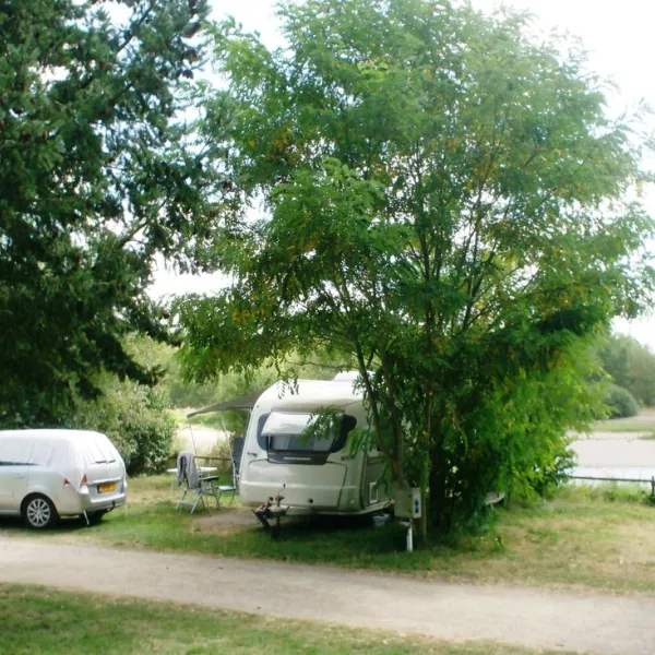 camping-deneuvre-chtel-de-neuvre-ogb3l