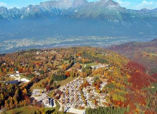 park-camping-nevegal-nevegal-bei-belluno-p2bwq