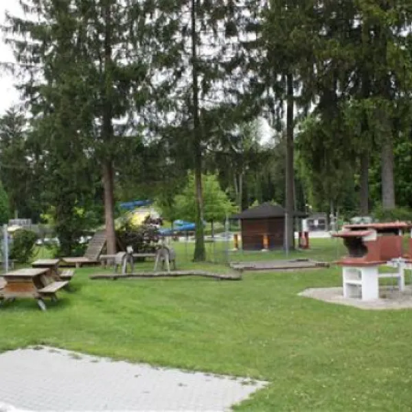 waldcamping-feldkirch-feldkirch-qblsn