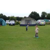 green-pastures-caravan-park-romsey-5azwv