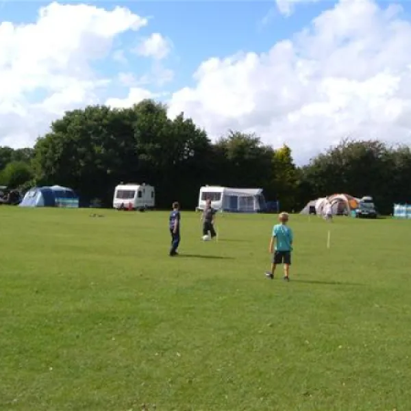 green-pastures-caravan-park-romsey-x4umt