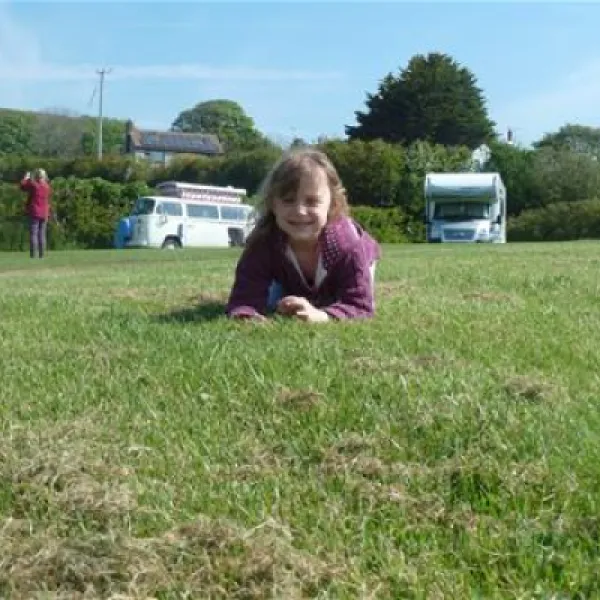 nicholaston-farm-caravan-and-camping-site-swansea-xngam