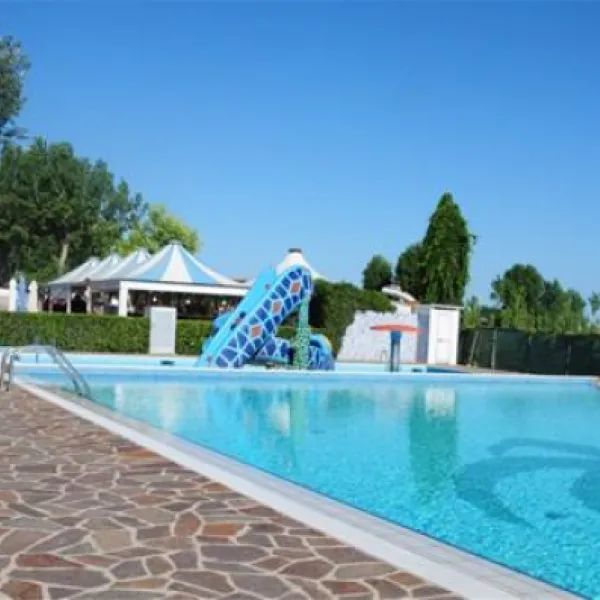 camping-oasi-sottomarina-di-chioggia-wbow1