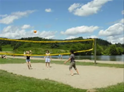camping-la-ribeyre-murol-bcq5o