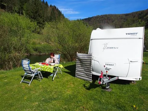 camping-tariche-saintursanne-xbhvf