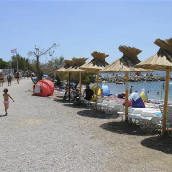 camping-pila-punat-bu1ov