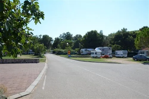 camping-pila-punat-irhrv