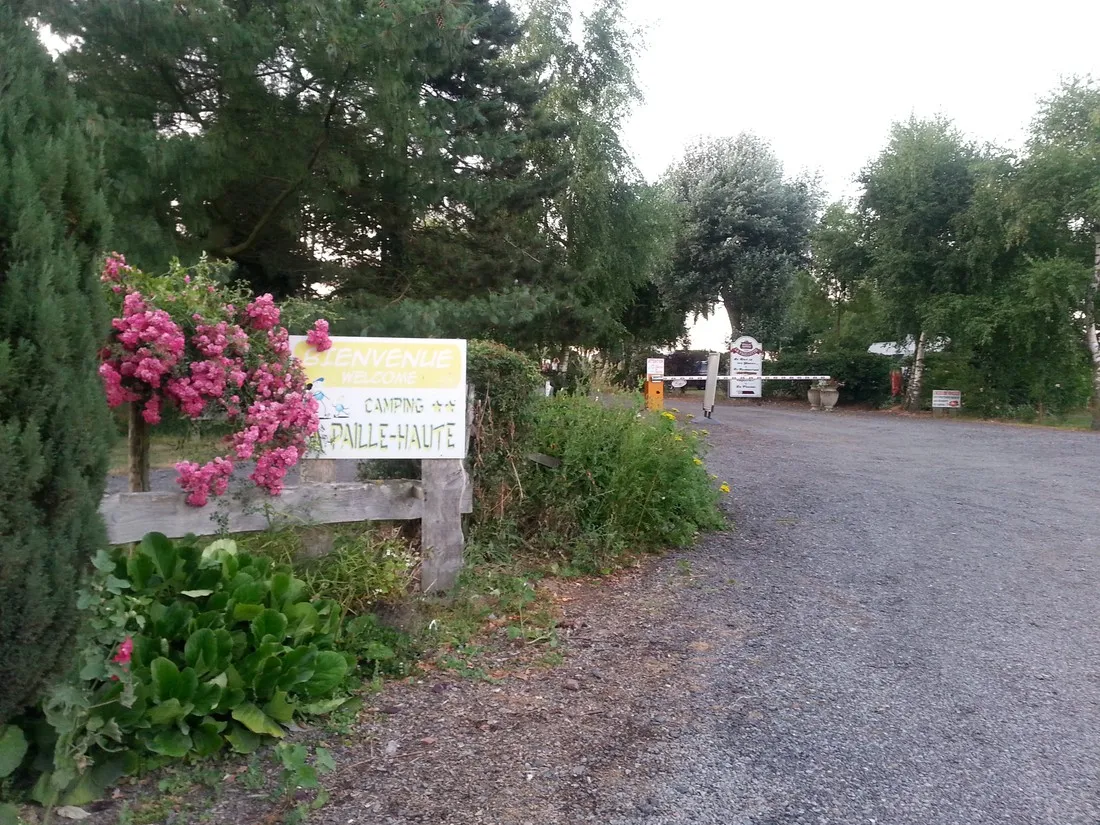 camping-la-paillehaute-boiry-notre-dame-fjt1l