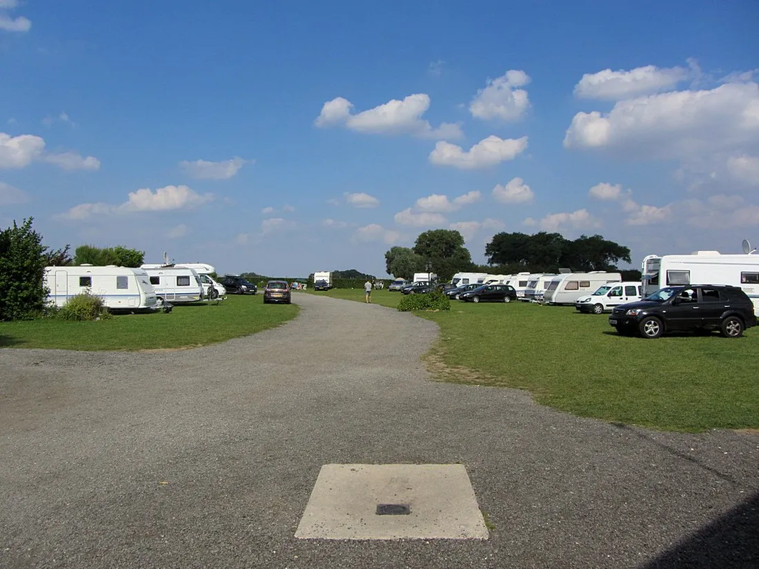 camping-la-paillehaute-boiry-notre-dame-pz3ub