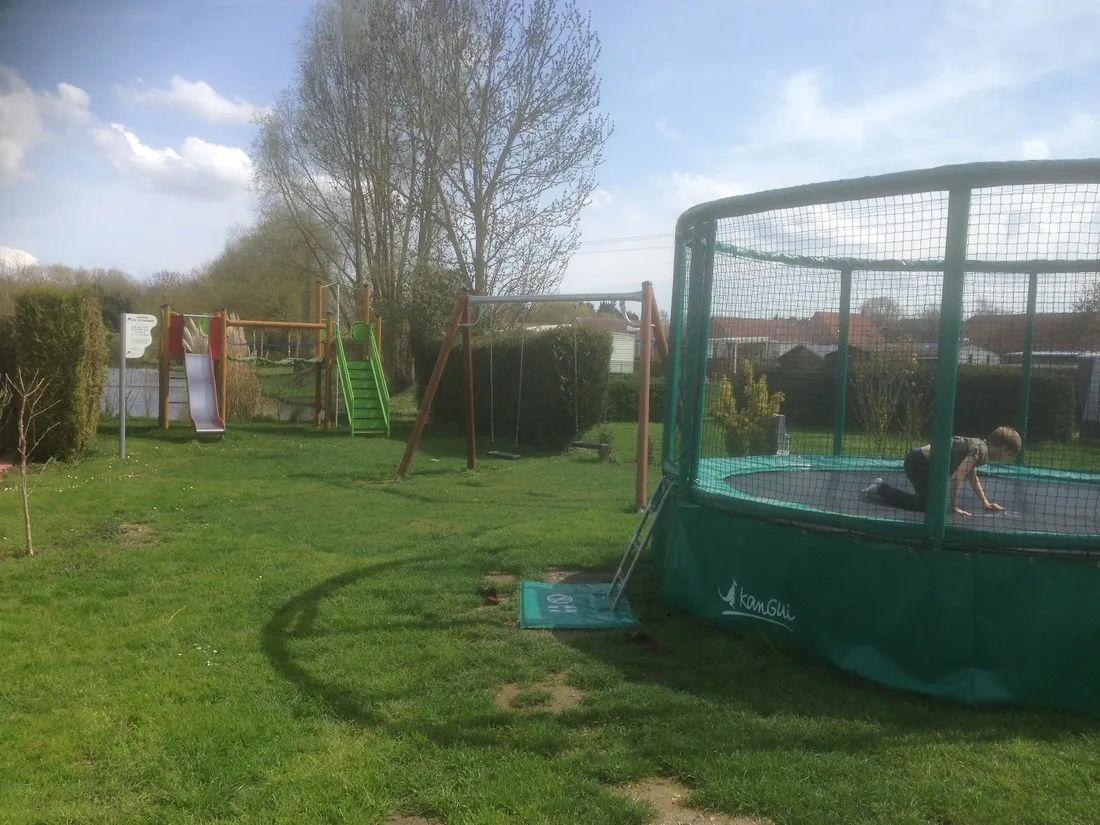 camping-les-colombes-aubencheul-au-bac-5lpw8