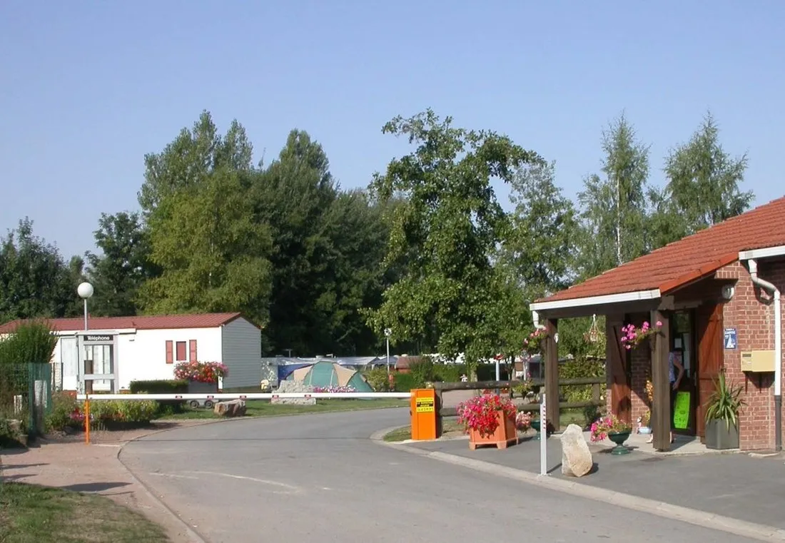 camping-les-colombes-aubencheul-au-bac-oropg