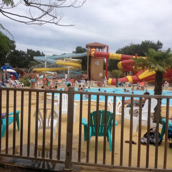 camping-le-clown-ocean-tosse-h7rnd