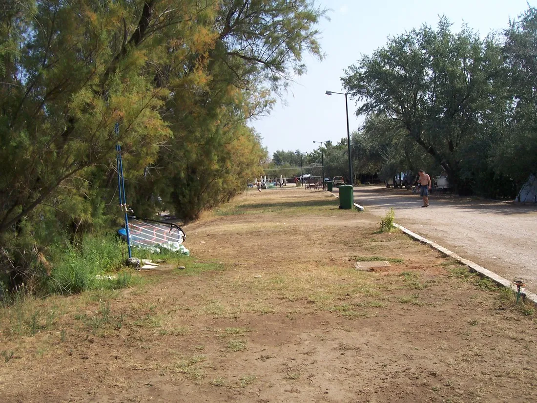 campsite-daedalos-skala-sotiras-2lpmv