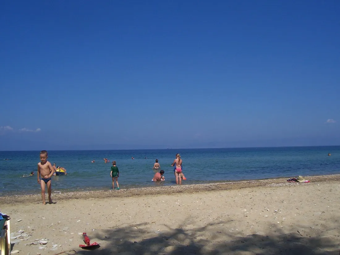 campsite-daedalos-skala-sotiras-qtiof