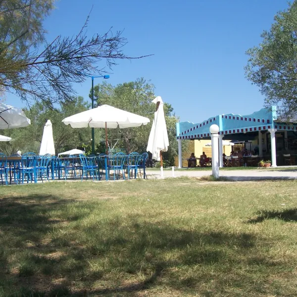campsite-daedalos-skala-sotiras-zsjm8