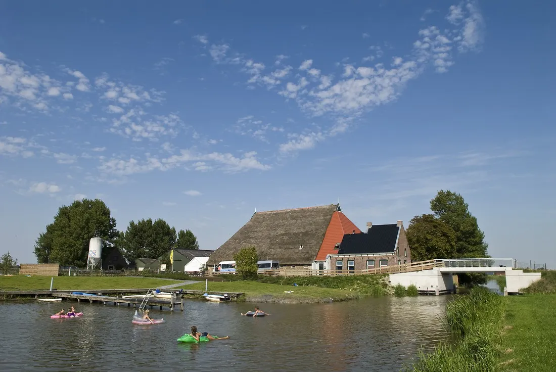 camping-de-blikvaart-sint-annaparochie-osdmh
