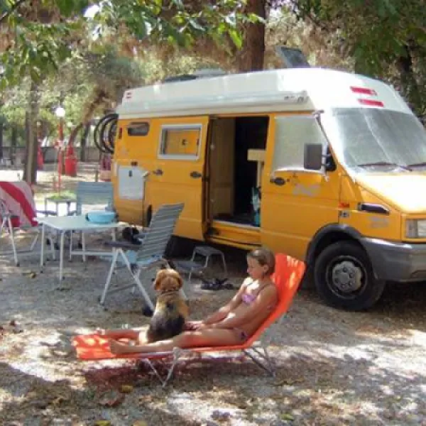 campsite-mitikas-litochoron-f4l5z