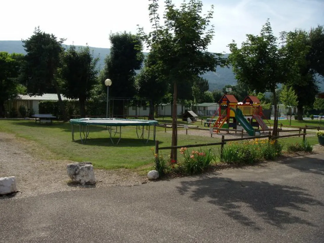 les-charmilles-vallieres-czhbp